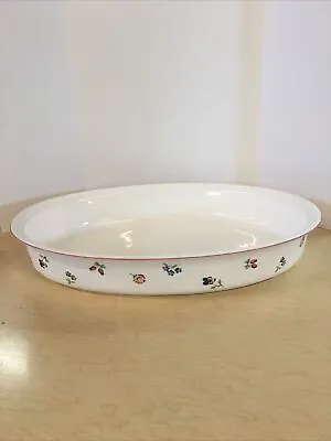 Villeroy & Boch Petite Fleur 15  Oval Baker • $29.99