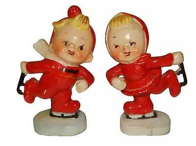 Vtg 1950s Christmas Holiday Children Ice Skaters Salt & Pepper Shaker Set • $74.99