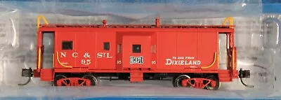 N Scale BLUFORD SHOPS 41131 NASHVILLE CHATTANOOGA & St. LOUIS Bay Window Caboose • $61.53