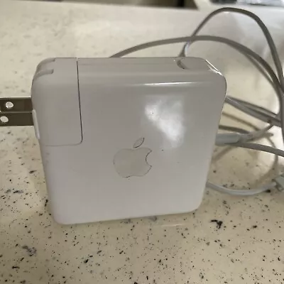 Genuine Apple MagSafe 2 MacBook Pro Charger 85W A1424 Oem • $14.99