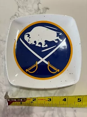 OLD VINTAGE 1970's BUFFALO SABRES NHL HOCKEY ASHTRAY - MADE IN ITALY BY MB • $14.99