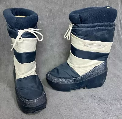 VINTAGE Lasco Blue White Moon Boots 1970s 1980s US Women’s Size 9 / 10 EU 43 • $79.90