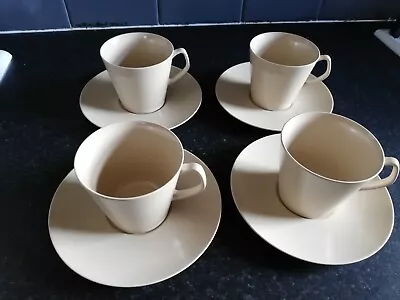 Rare Set Of 4 Vintage Retro Melaware Cups & Saucers In Beige Exc Condition. • £10