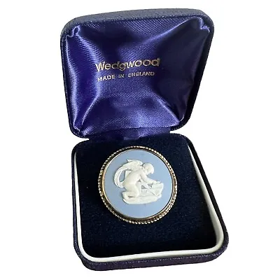 Wedgwood Sterling Silver Jasperware Cupid Cherub Angel Pin Vintage Brooch W/ Box • $44.01