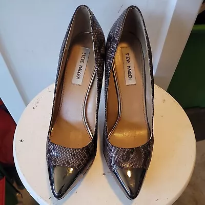 Steve Madden Heels Pumps SnakeSkin Silver Gunmetal Gray Metal Cap Toe Size 8.5M • $20