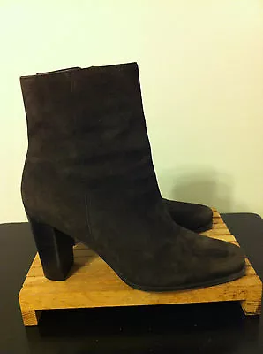 Macy's Amanda Smith Brown Suede Ankle Boot 7 Bootie Medium M B • $24.99