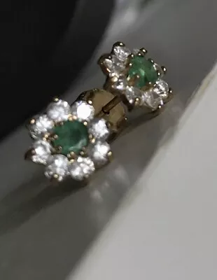 Vintage 9Ct Yellow Gold CZ Green Stone Stud Earrings  • $80.82