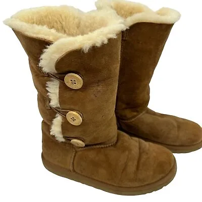 UGG Womens Size US 5 Bailey Button Triplet II Boot Chestnut Brown • $29