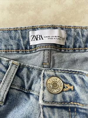 Zara Jeans Eur42 • £2.20