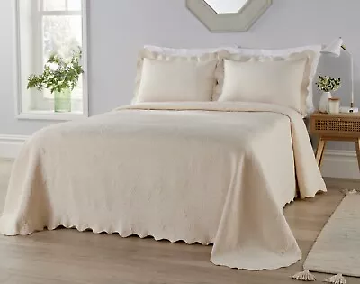 Diana Cowpe VICTORIANA BEDSPREAD Traditional Matelassé Bed Throw Cream Blanket • £39.99