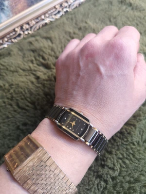 £250 • Buy Rado Ladies Watch With Diamonds. Good Condition. Gold Plated 47305