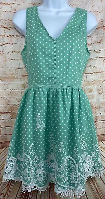 Esley Fit & Flare Sleeveless Dress Sz S Green White Polka Dot Double V-Neck • $14