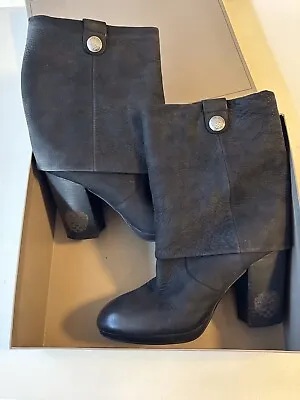 VINCE CAMUTO Womens 8.5B Black Fold Over Leather Suede Ankle Boot Booties Chapin • $22