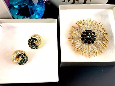 Nib Trifari Met Museum Of Art Mma 24k Gp Rhinestone Starburst Brooch Earring Set • $399.95