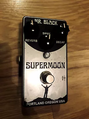 Mr Black Pedals SuperMoon Modulated Reverb Pedal • $125