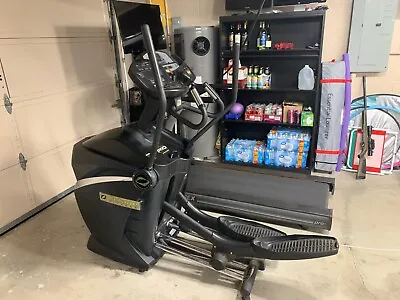 Octane Fitness PRO 350 Elliptical Trainer Commercial   Local Pickup Only • $300