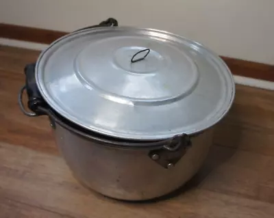 Vintage WEAR-EVER 17 QT Aluminum Stock Pot Bucket #2367 W/ Wood Handle & Lid • $25