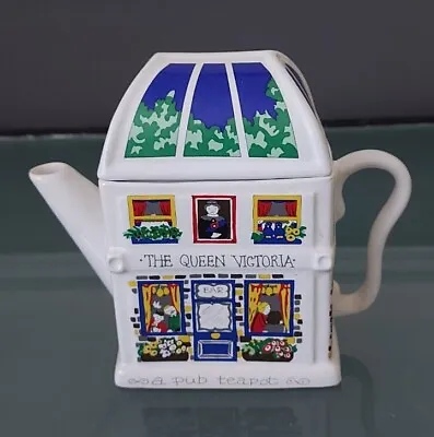 Wade English Life Teapots.  The Queen Victoria Pub • £5