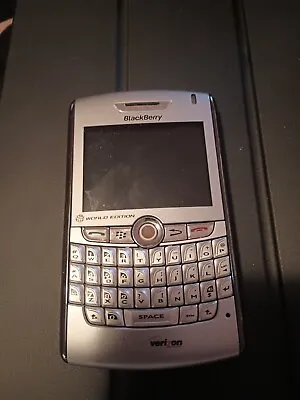 Blackberry Qualcomm 3G CDMA World Edition 8830 Silver Smart Cellphone Verizon  • $7.99