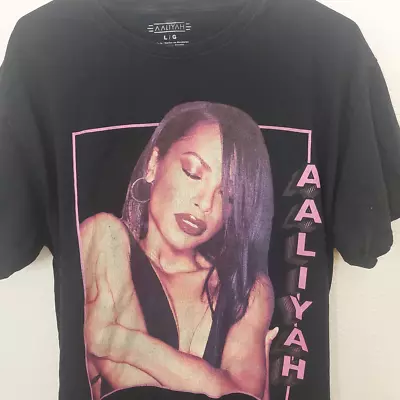 Aaliyah Black Pink T Shirt Size Large • £12.53