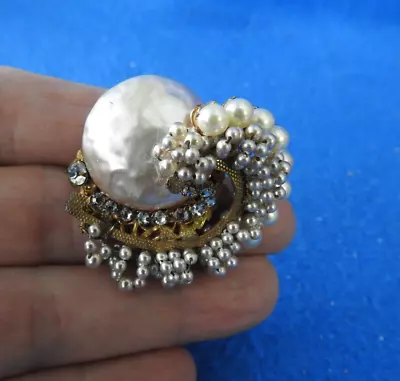 Vintage Signed Miriam Haskell Pearl Ornate Brooch 1 5/8  Tall & 1 5/8  Wide Read • $59.95