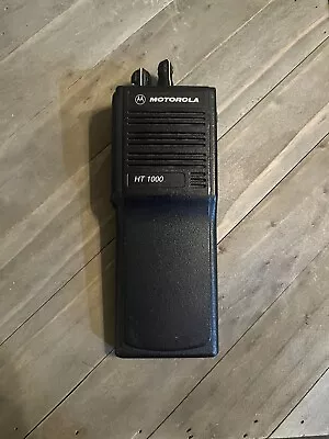 Motorola HT1000 H01KDC9AA3BN VHF 136-174MHz Portable Radio • $65