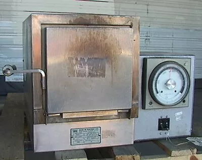 Blue M Small Laboratory Furnace Model M30A-1 • $995