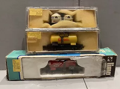 LIMA N GAUGE  SHELL  TEXACO”PETROL WAGONS - And MILK WAGON 3 PCS • £20