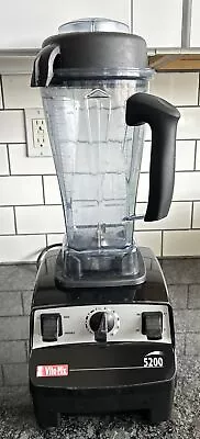 Vitamix VM0103 5200 Variable Speed Blender With 64oz Pitcher • $149.99