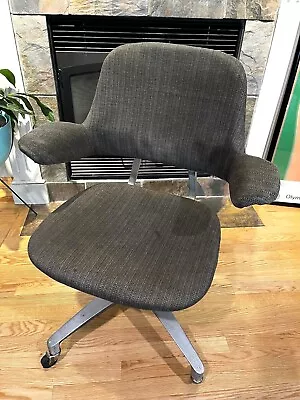 Rare Mid Century Shaw Walker Swivel Executive Chair  Model 419 - Gray MCM • $125