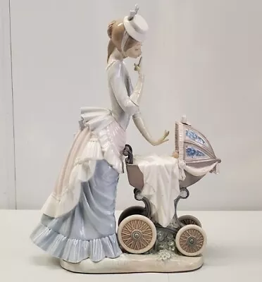 Lladro Baby's Outing #4938 Mom & Child On Stroller Figurine Mother Baby Carriage • $224.99