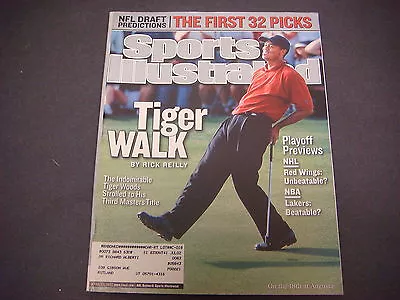 Sports Illustrated  MagazineApril 2002Tiger WoodsMastersNBALakersPlayoff • $10.19