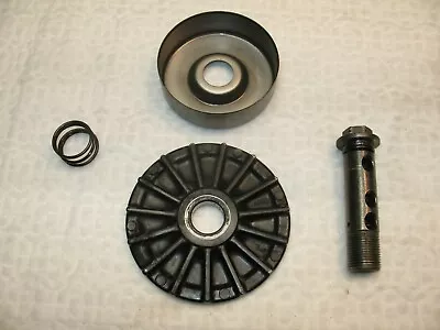 $20 • Buy 1994 Kawasaki Ninja 250 Ex250 Oil Filter Holder Case Cover With Good Bolt - Nice