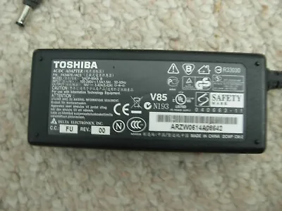 Toshiba Power Adapter Cable SADP-65KB A V85 • £4.99