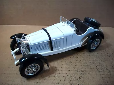 Burago ~ 1928 Mercedes Benz SSK ~ 1:18 Scale ~ White/Black • $32.99