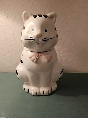 Vintage Black & White Cat W/Pink Bow Cookie Jar • $35