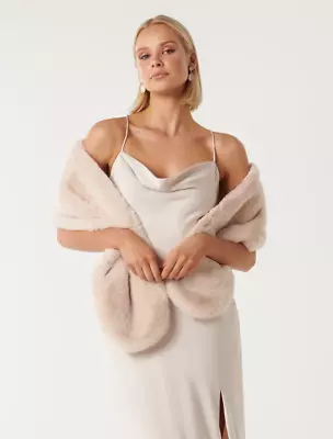 FOREVER NEW Laura Blush Faux Fur Wrap Scarf Stole Shawl One Size Party Formal • $32.07