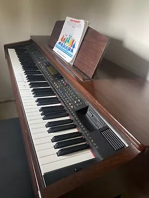 Yamaha Clavinova CVP-103 Digital Piano / Arranger + Piano Stool. • £100