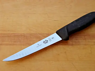 Victorinox Boning Knife 6  Straight Wide Stiff Granton Blade Fibrox Handle NEW • $42.99