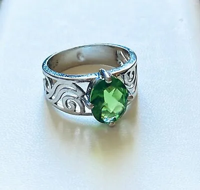 R11309G Filigree Mt St Helens Green Helenite May Birthstone Sterling Silver Ring • $50