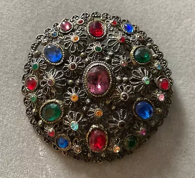 Vtg NE Glass Co. Dark SilverTn Openwork Circle Brooch-Multicolor Stones 050124 • $9.99