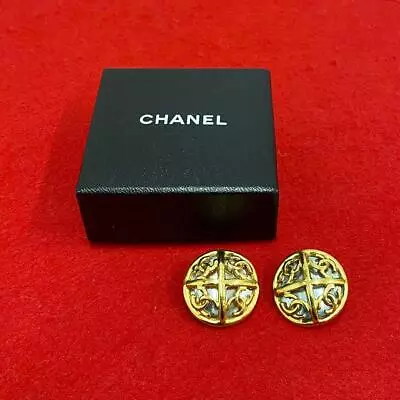 Chanel 93P Coco Mark Earrings Gold With Extreme Storage Box • £461.34