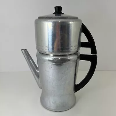 Good Vintage West Bend 'De Lusce' Flavor Drip 8 Cup Drip Style Coffee Maker • $24.88