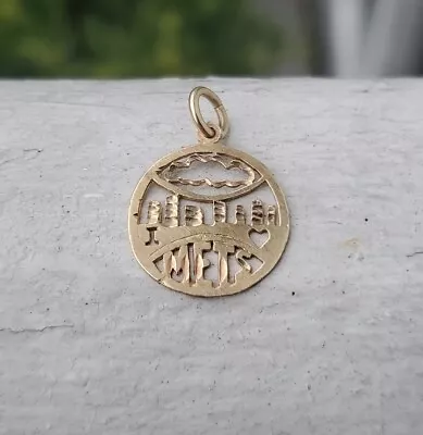 Vintage 90's 14k NY Mets City Skyline MLB Baseball Charm Pendant 1.2g • $125