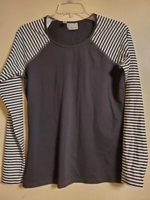 AUTHENTIC Athleta Top M Medium *NEW* Black White Striped Sleeves Swim Yoga Runni • $14.99