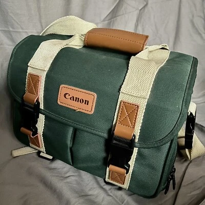 $38.95 • Buy Vintage Green Canon Camera Bag