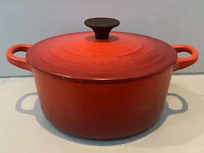 Le Creuset Casserole Cast Iron Red Pot 18 Cm • £0.99