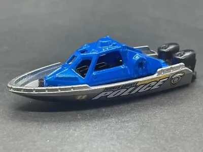 Matchbox Tinforcer Police Boat - Mint • £4.95