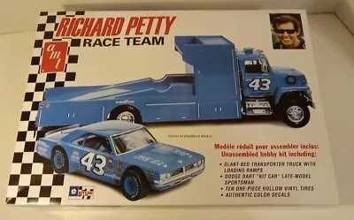 AMT T569 Richard Petty Racing Team Kit OPEN BOX • $110