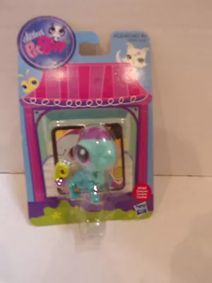 Littlest Pet Shop~#3262~Chameleon~Blue Purple Green~Pink Dot Eyes~Picture~New • $16.99